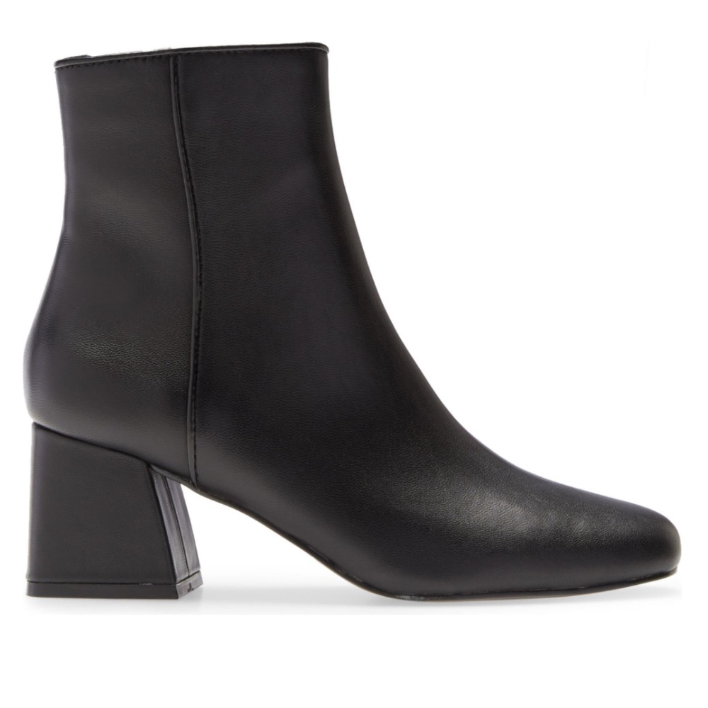 Steve Madden SOLD OUT Davist Leather Booties